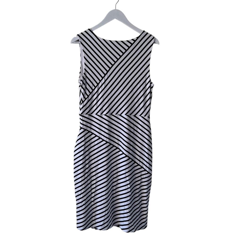 White House Black Market Sleeveless Stripe Surplice Sheath Dress White Black 12 - Picture 5 of 15